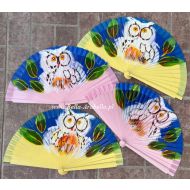 wachlarz hiszpański SOWY 23cm - -_wachlarze8166_pelne_2u_str_malowane_sowy_23cm_zolte_i_rozowe_tlo.jpg