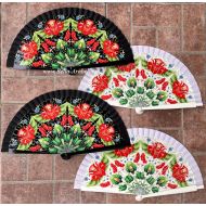 wachlarz hiszpański KWIATY z JARZĘBINĄ 23 cm - y_wachlarze9222_pelne_nadruk_czerwone_kwiaty_z_jarzebina_23cm_biale_i_czarne.jpg